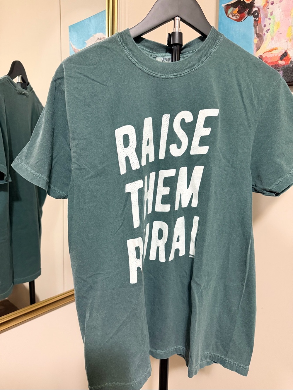 Comfort Colors Raise Them Rural Graphic Tee Women’s Medium